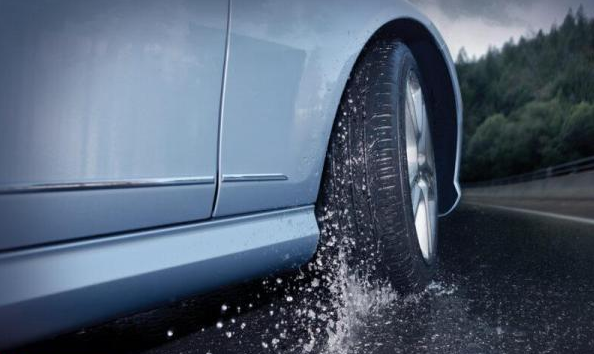 雨季行车轮胎状况检测-胎压-胎纹-刹车片